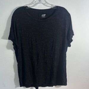 Avia Black Short Sleeve Tee Casual Fit